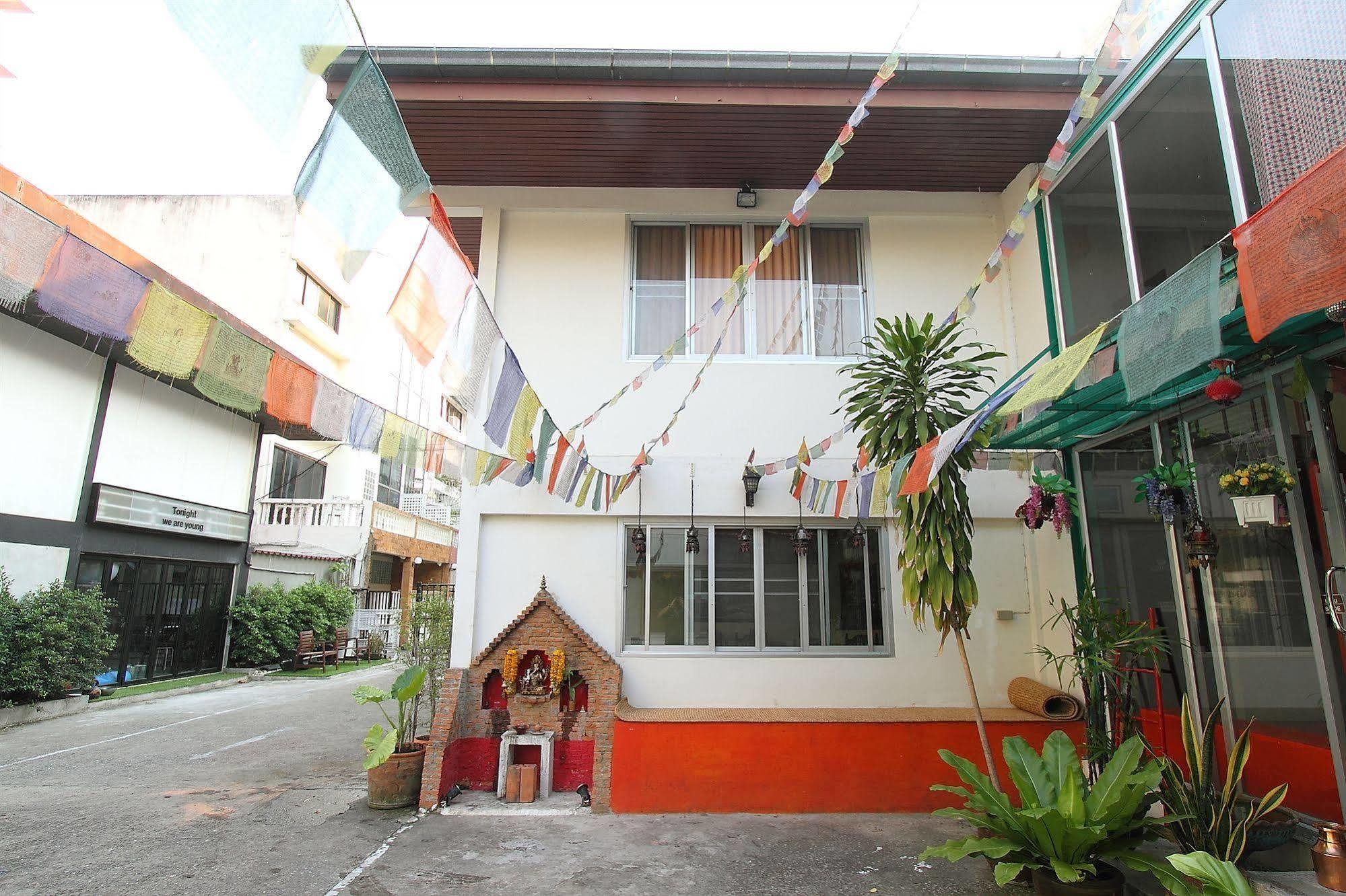 Himalaya Residence 曼谷 外观 照片
